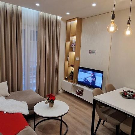 Arkle Apartment 1 Tirana Eksteriør billede