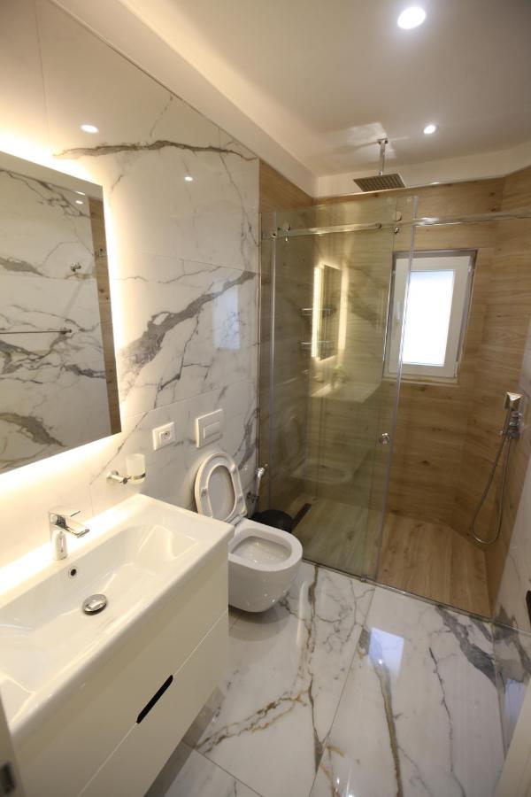 Arkle Apartment 1 Tirana Eksteriør billede