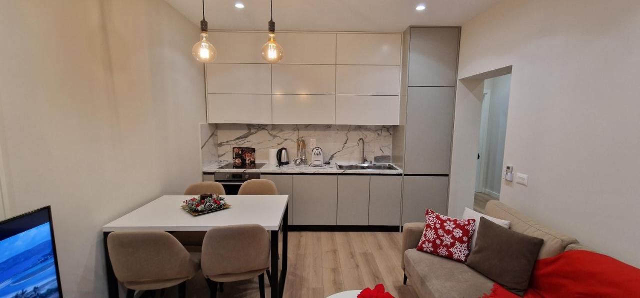 Arkle Apartment 1 Tirana Eksteriør billede